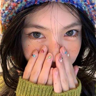 跃动火鹤海报
