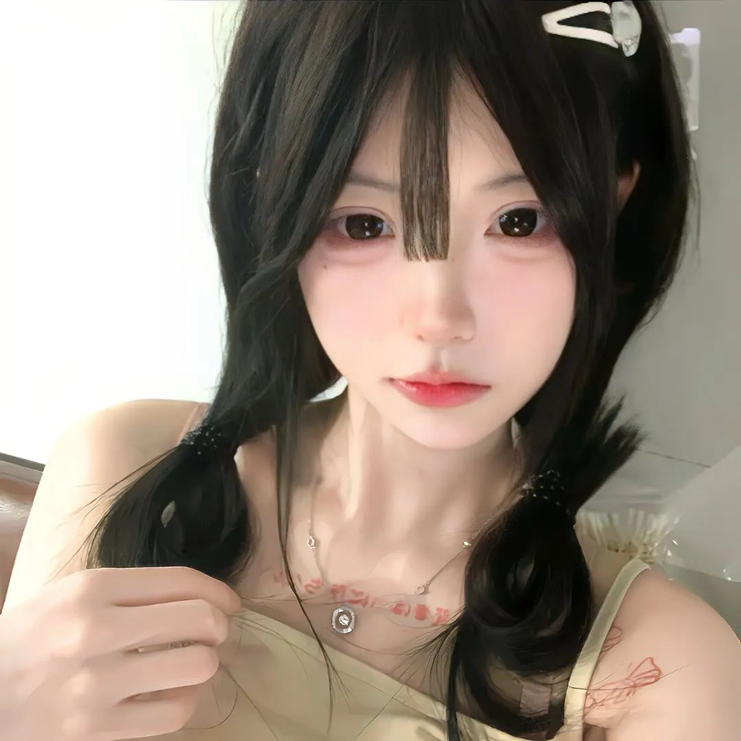 红纸鹤海报